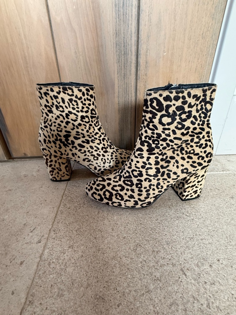 Halogen Leopard Print Block Heel Ankle Boots - Black & Tan